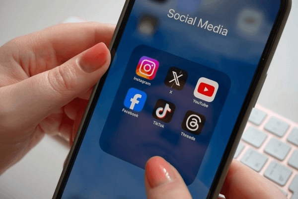 Facebook账号购买