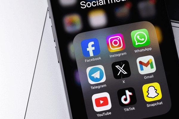 Facebook账号购买